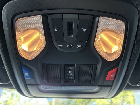 Used 2022 RAM 2500 Tradesman image 20