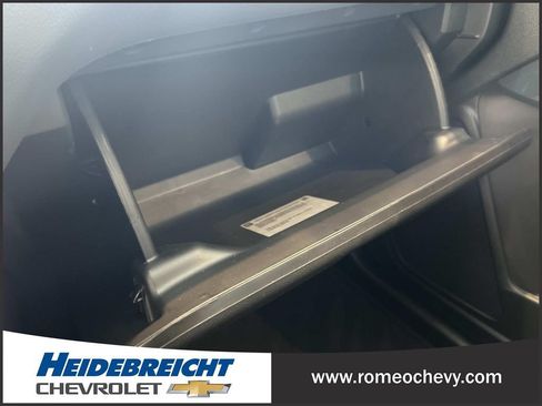 Used 2022 Chevrolet Colorado Z71 AWD/4WD image 27