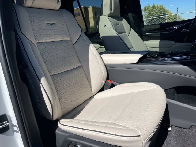 Used 2023 Cadillac Escalade Sport w/ Touring Package AWD/4WD image 30
