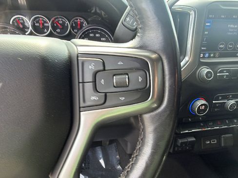 Used 2021 Chevrolet Silverado 1500 LT image 28