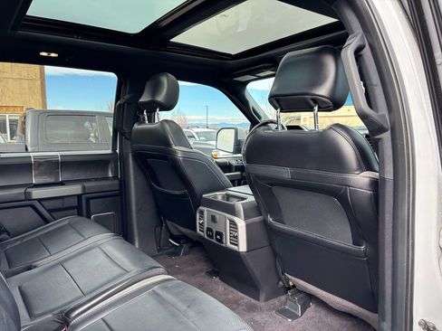 Used 2017 Ford F150 Raptor w/ Equipment Group 802A Luxury image 20