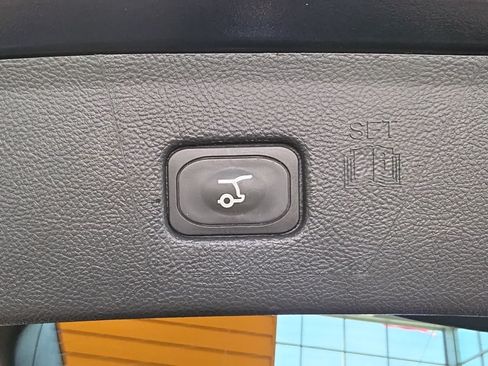 Used 2022 Ford Edge SEL w/ Convenience Package AWD/4WD image 31
