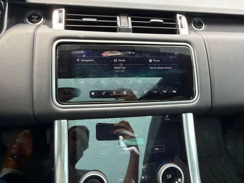 Used 2020 Land Rover Range Rover Sport HSE AWD/4WD image 16