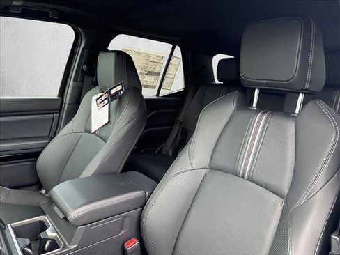 New 2026 Toyota 4Runner Limited AWD/4WD image 15