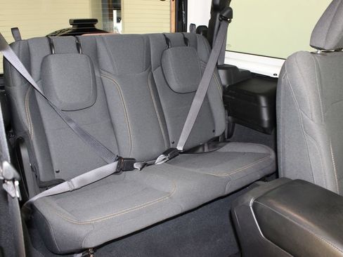 Used 2024 Jeep Wrangler Sport AWD/4WD image 8