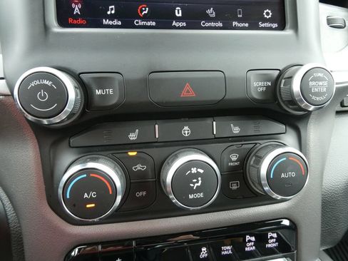 Used 2020 RAM 1500 Big Horn AWD/4WD image 28
