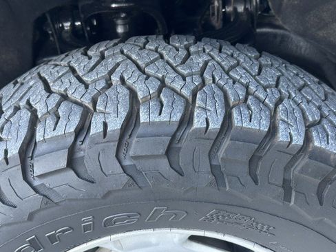 Used 2021 Chevrolet Silverado 2500 W/T w/ WT Convenience Package image 22