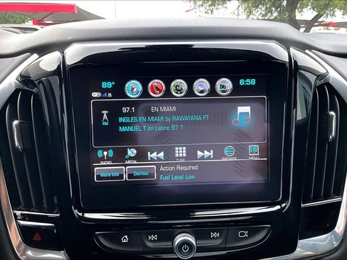 Used 2018 Chevrolet Traverse LT FWD image 31