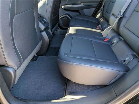 New 2026 Chevrolet Equinox EV LT image 16