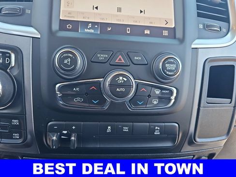 Used 2022 RAM 1500 Classic SLT w/ Electronics Group AWD/4WD image 20
