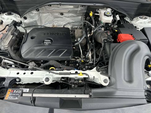 Certified 2023 Chevrolet TrailBlazer RS w/ Convenience Package FWD image 11