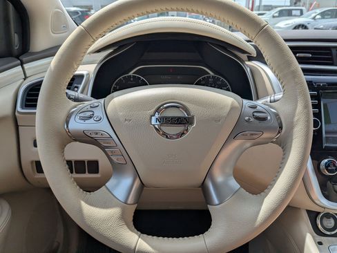 Used 2017 Nissan Murano SL w/ SL Technology Package AWD/4WD image 19