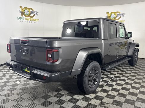 New 2026 Jeep Gladiator Sport image 10