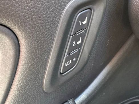 Used 2023 Honda Pilot Touring image 28