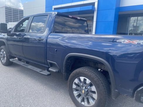New 2022 Chevrolet Silverado 2500 Custom w/ Custom Convenience Package image 4