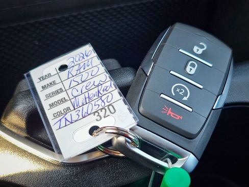 New 2026 RAM 1500 Express AWD/4WD image 33