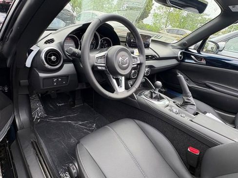 New 2026 MAZDA MX-5 Miata RF Grand Touring RWD image 10