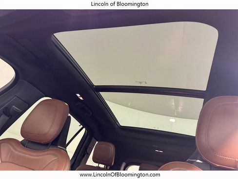Used 2023 Lincoln Aviator Reserve w/ Equipment Group 201A AWD/4WD image 25