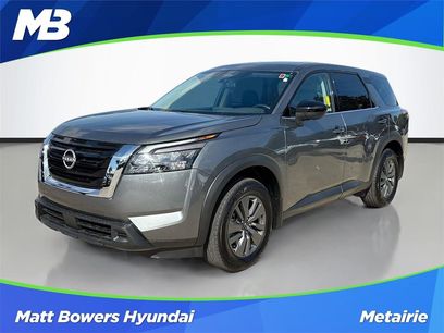 Used 2025 Nissan Pathfinder S