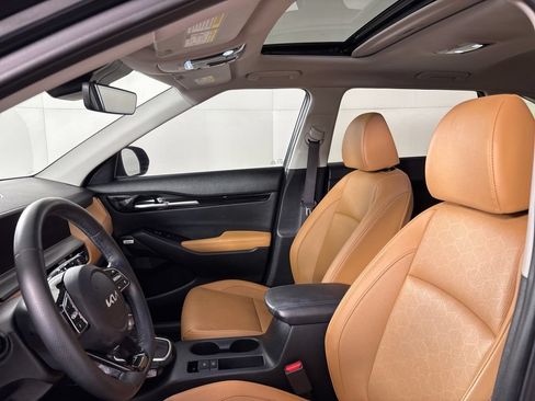 Used 2024 Kia Seltos SX w/ SX Sunroof Package AWD/4WD image 27