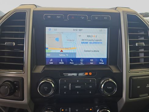 Used 2020 Ford F250 Lariat w/ Lariat Ultimate Package AWD/4WD image 14