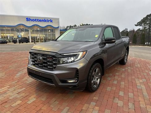 Certified 2024 Honda Ridgeline TrailSport image 1