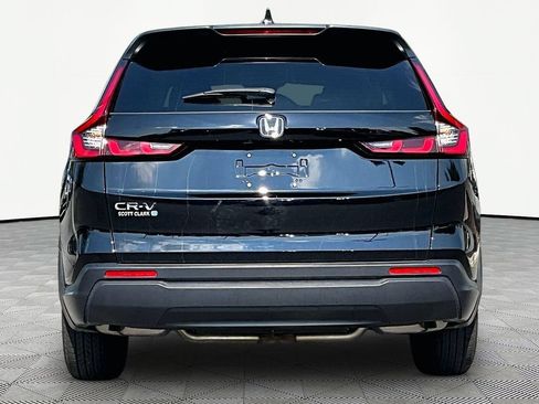 Used 2025 Honda CR-V LX image 7
