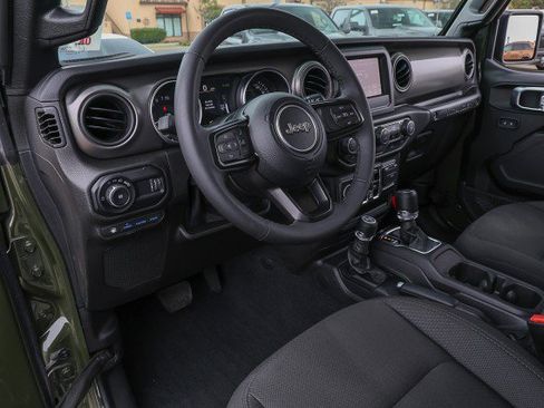 Used 2023 Jeep Wrangler Unlimited w/ Cold Weather Group AWD/4WD image 11