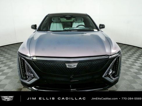 Used 2024 Cadillac Lyriq Sport w/ LPO, Floor Liner Package AWD/4WD image 27