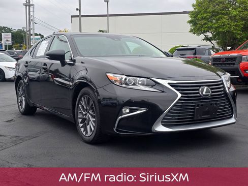 Used 2018 Lexus ES 350 w/ Navigation System Package FWD image 8