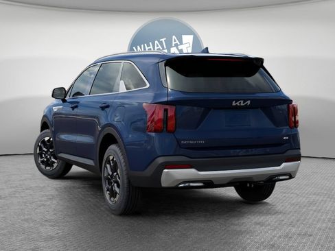 New 2026 Kia Sorento S AWD/4WD image 4