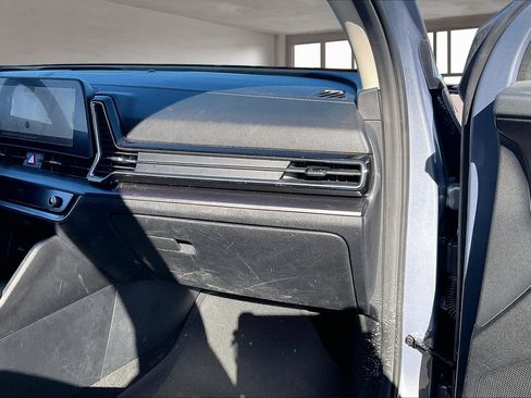 Used 2023 Kia Sportage EX image 26