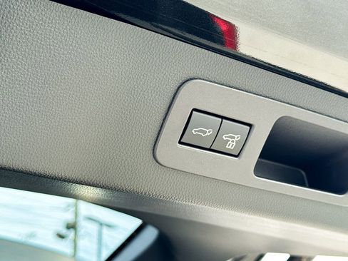 New 2026 Lexus LX 600 4WD w/ Premium Package image 34