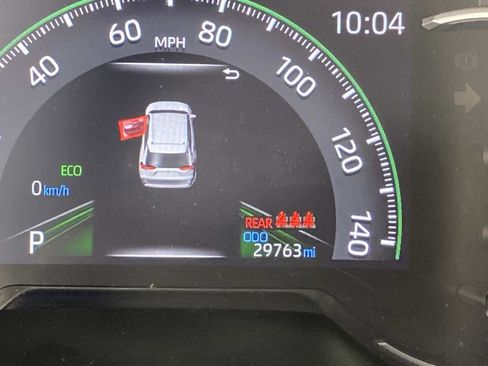 Used 2024 Toyota RAV4 LE AWD/4WD image 19