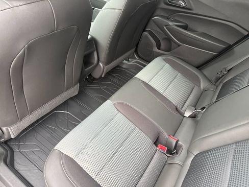 New 2026 Chevrolet Trax LT FWD image 4