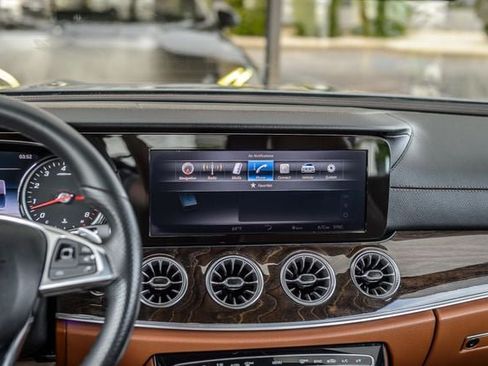 Used 2018 Mercedes-Benz E 400 Cabriolet image 35