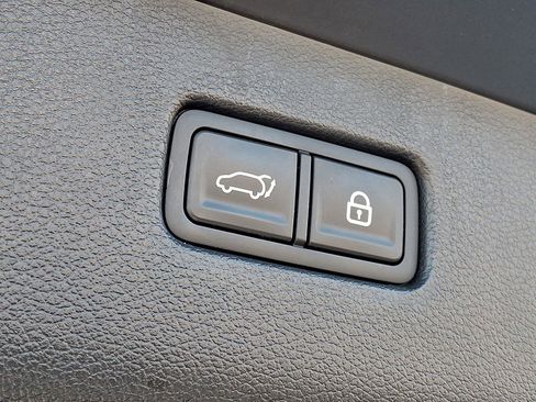 Used 2021 Genesis GV80 3.5T w/ Prestige Package 07 image 30