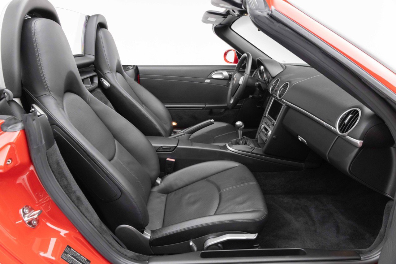 Used 2005 Porsche Boxster S RWD image 16
