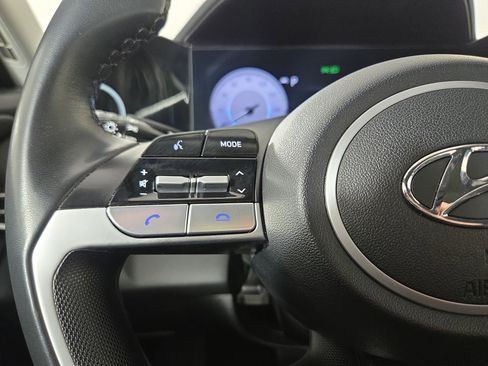 Used 2023 Hyundai Elantra SEL w/ Convenience Package image 15