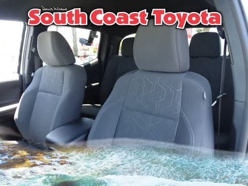 Used 2017 Toyota Tacoma TRD Sport RWD image 20