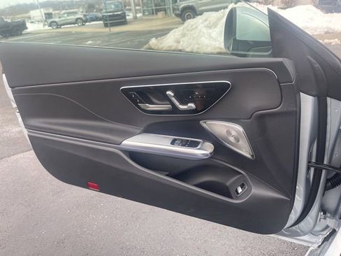 Used 2024 Mercedes-Benz CLE 300 4MATIC Coupe image 18