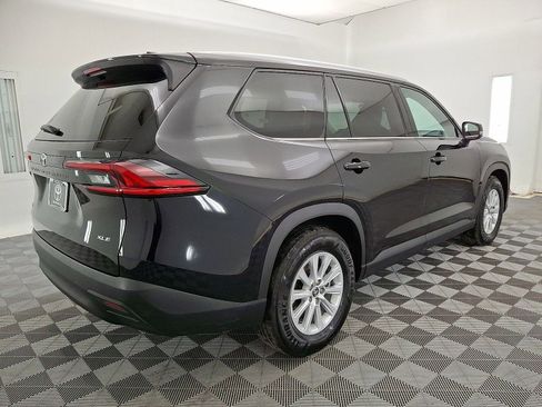 Certified 2025 Toyota Grand Highlander AWD image 25