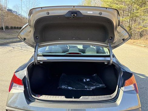 New 2026 Hyundai Elantra Sport image 22