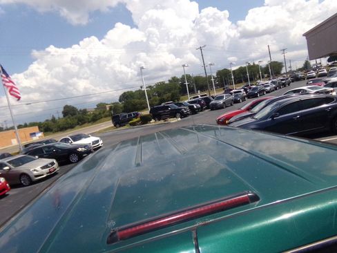 Used 1998 Chevrolet Astro w/ Convenience Group image 46