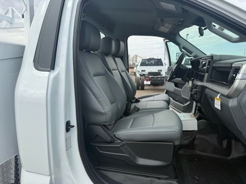 New 2026 Ford F350 XL w/ XL Chrome Package RWD image 22
