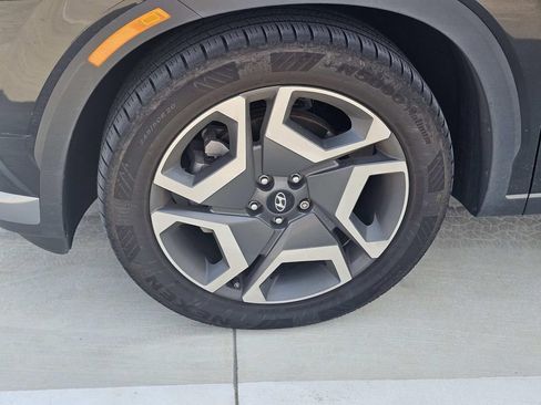 Used 2023 Hyundai Palisade SEL w/ Premium Package FWD image 11
