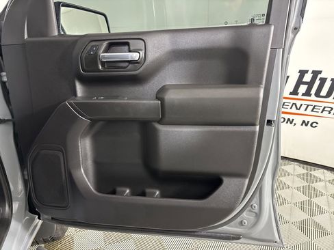 Used 2024 Chevrolet Silverado 1500 Custom Trail Boss image 25