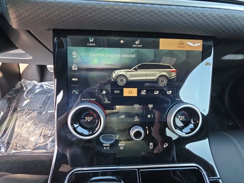 Used 2023 Land Rover Range Rover Velar R-Dynamic S AWD/4WD image 21