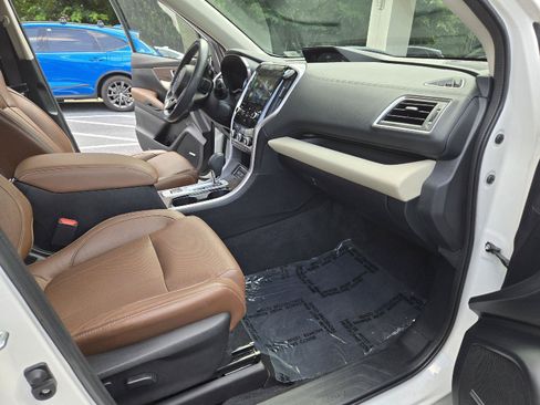 Used 2022 Subaru Ascent Touring AWD/4WD image 27