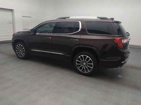 Used 2021 GMC Acadia Denali w/ Denali Technology Package FWD image 3